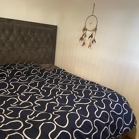 Queenswood Drive * Leeds (West Yorkshire)